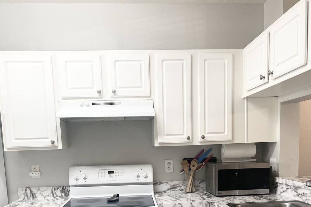 Photo of Kitchen in Meadow Pointe