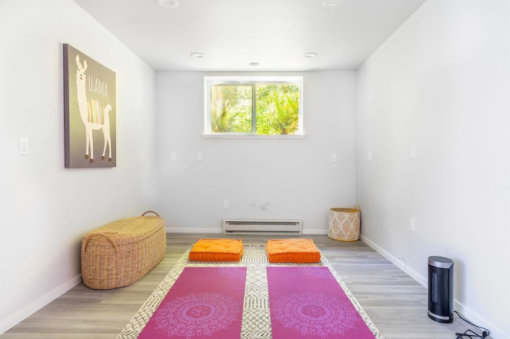 Photo of Bedroom in Bainbridge Island