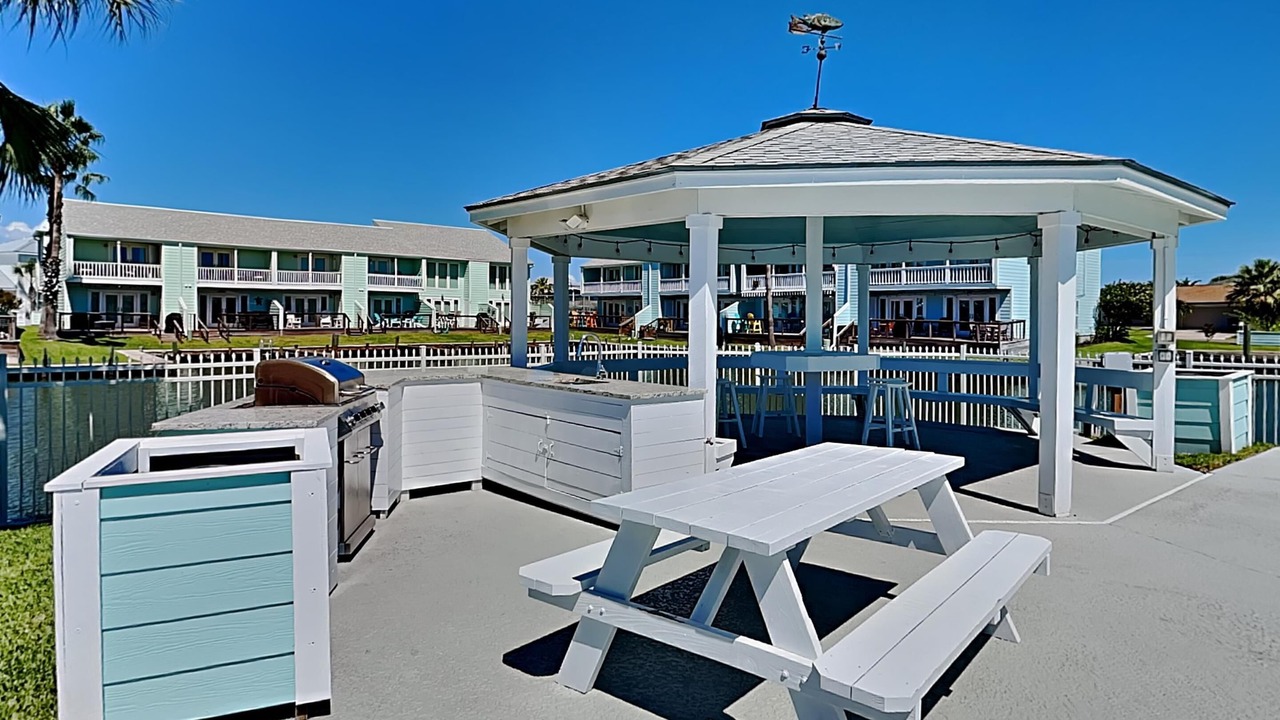 Photo of Outdoor in Key Allegro