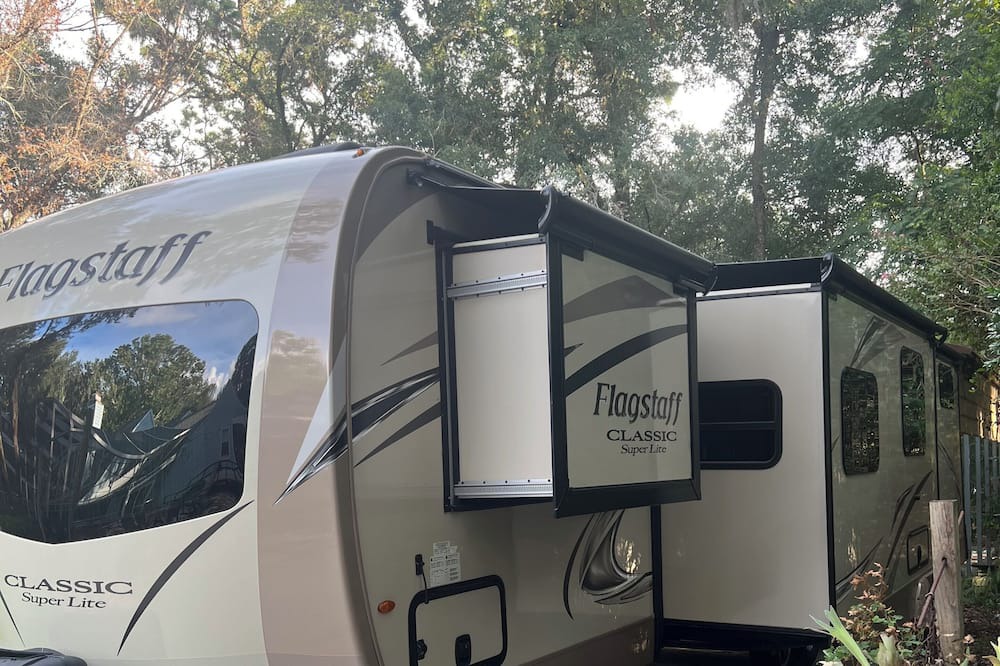 Photo of Outdoor in Bay Lake
