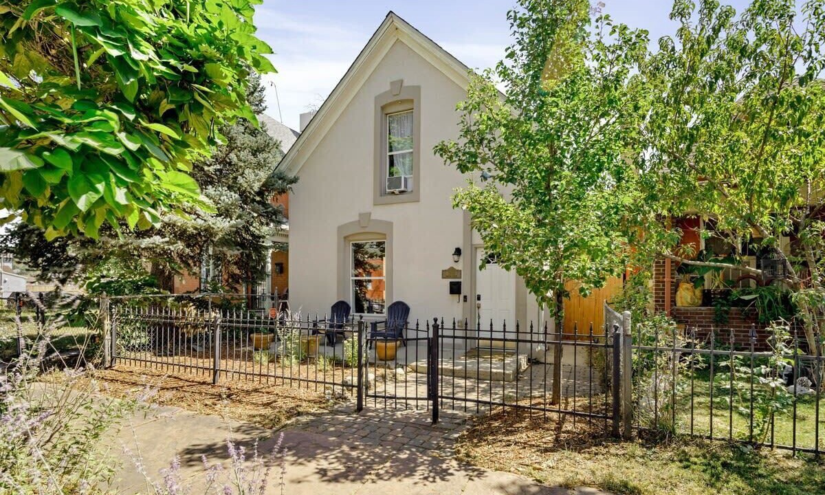 Photo of Outdoor in Cole