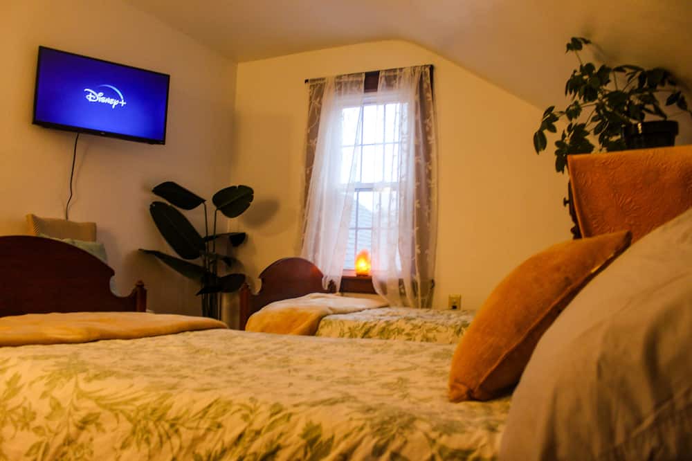 Photo of Bedroom in Amherst