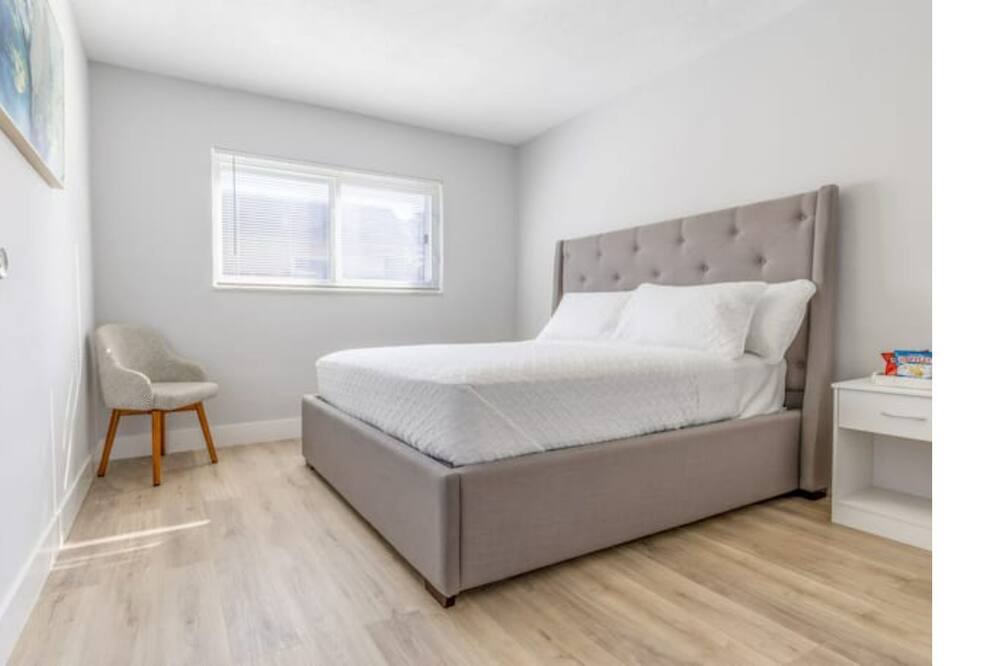 Photo of Bedroom in Melaleuca Gardens