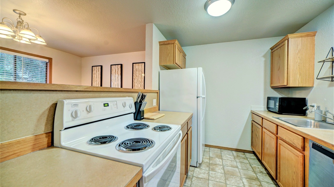 Photo of Kitchen in Picnic Point-North Lynnwood