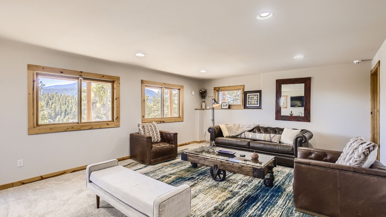 Photo of Livingroom in Coal Creek