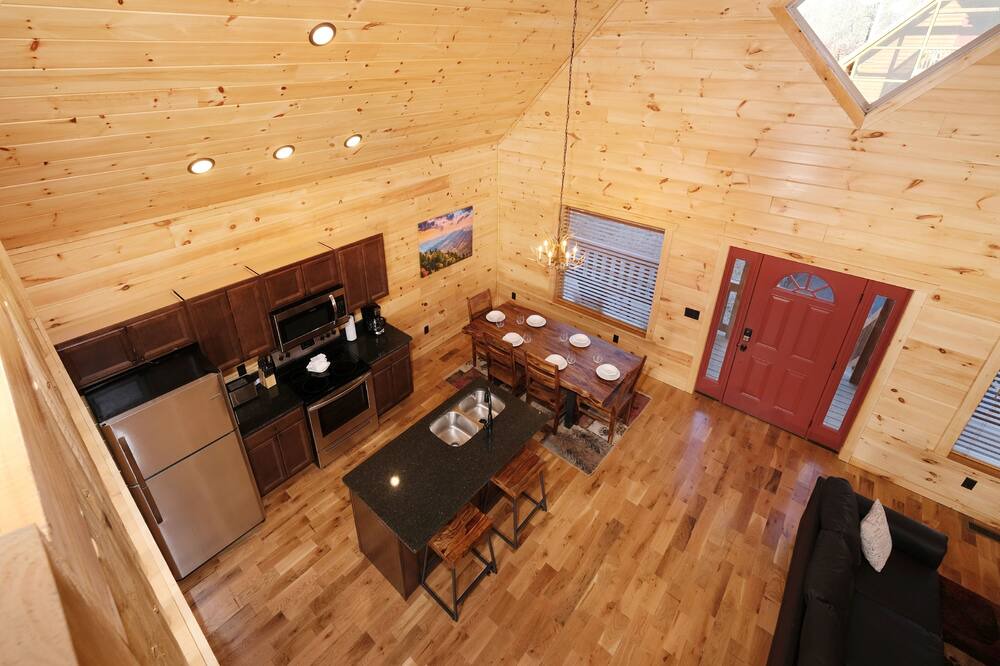 Photo of Others in White Oak Lodge
