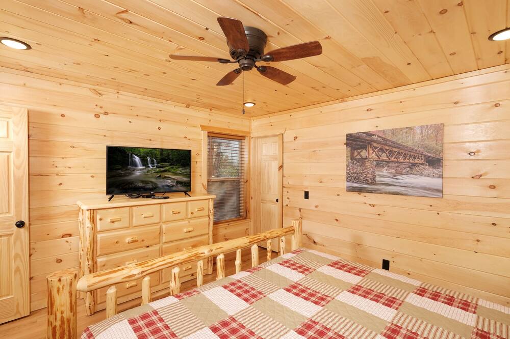 Photo of Others in White Oak Lodge