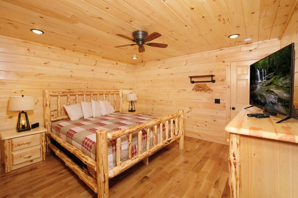 Photo of Others in White Oak Lodge