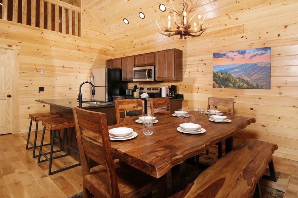 Photo of Others in White Oak Lodge
