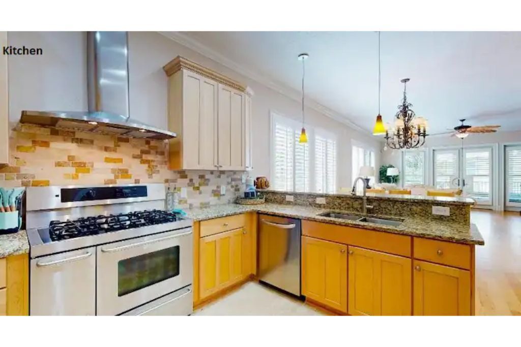 Photo of Kitchen in Demere Park