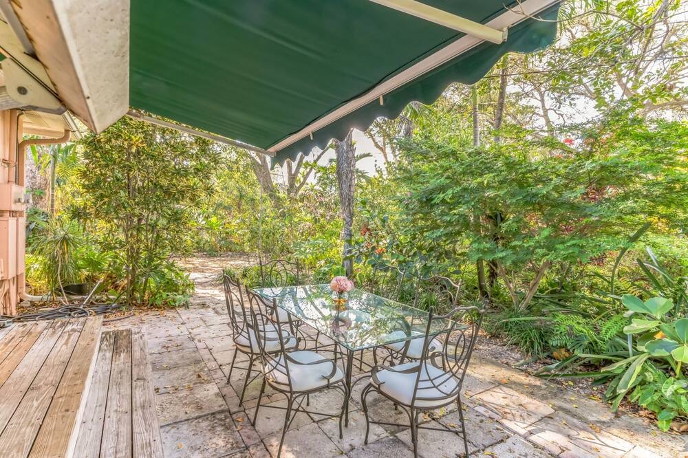 Photo of Outdoor in Riverside Park