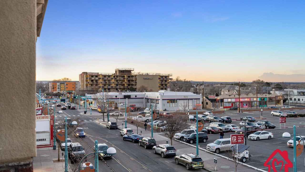 Photo of Outdoor in Raynolds Addition