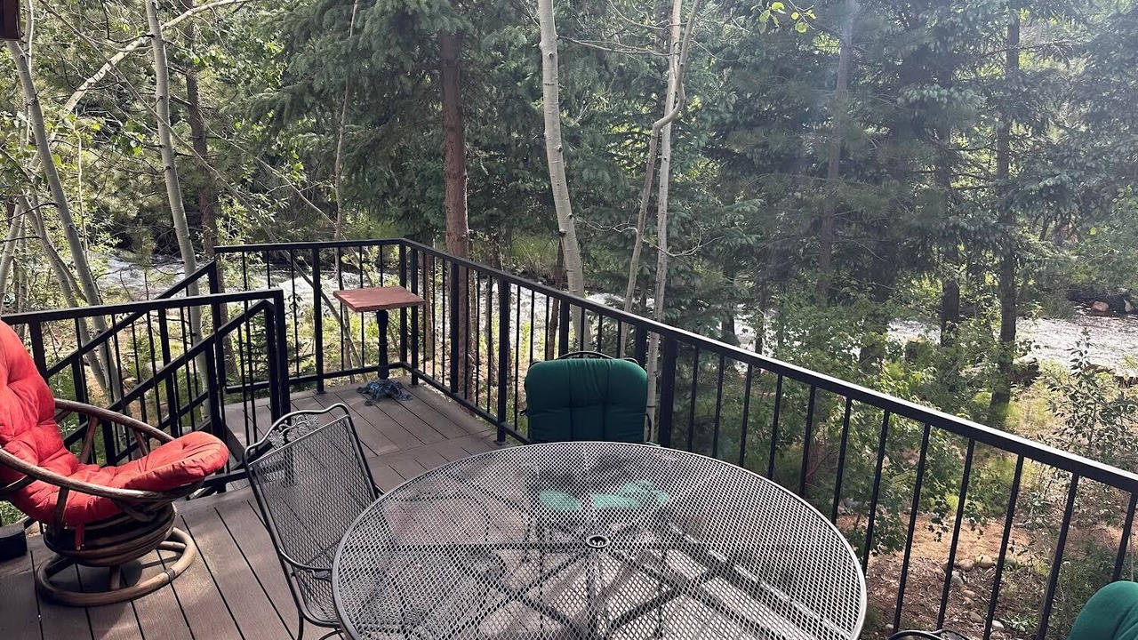 Photo of Outdoor in Lyons