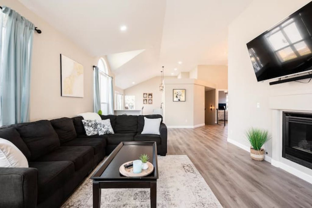 Photo of Livingroom in Broomfield