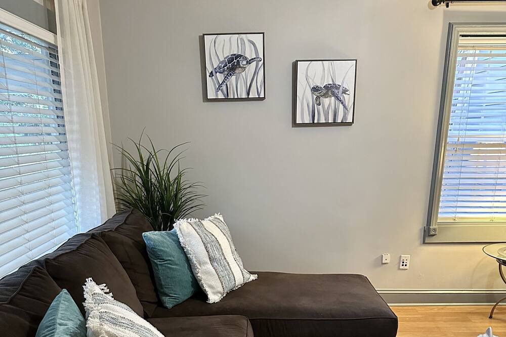 Photo of Livingroom in Golden Mile