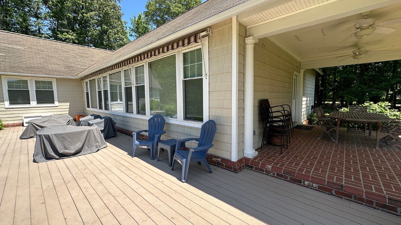Photo of Patio Balcony in Unionville