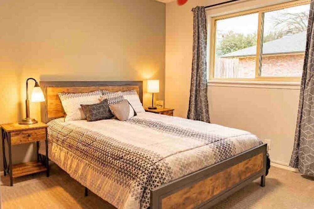 Photo of Bedroom in Schertz