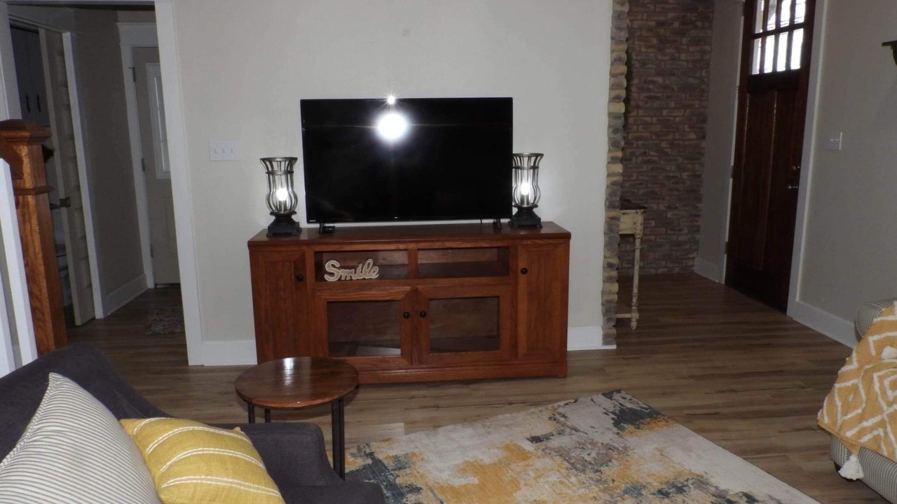 Photo of Livingroom in Bastrop