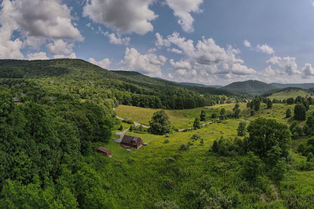 Photo of Outdoor in Mountain Base