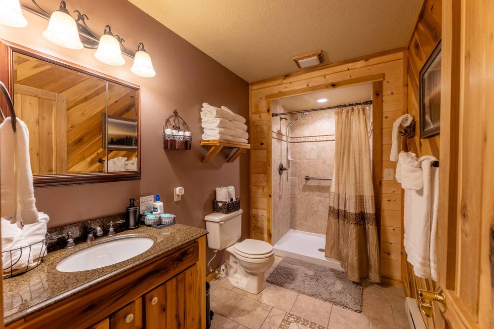 Photo of Bathroom in Mountain Base