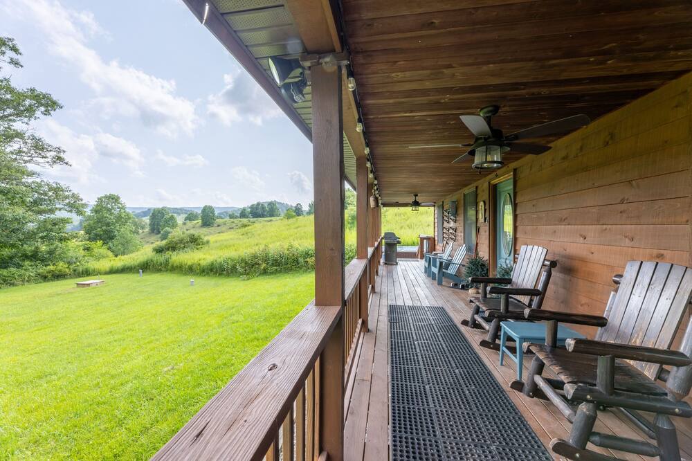 Photo of Outdoor in Mountain Base