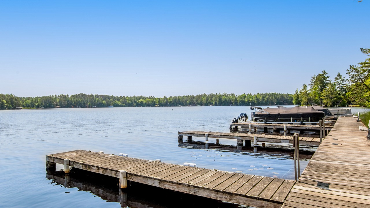 Photo of Others in Three Lakes