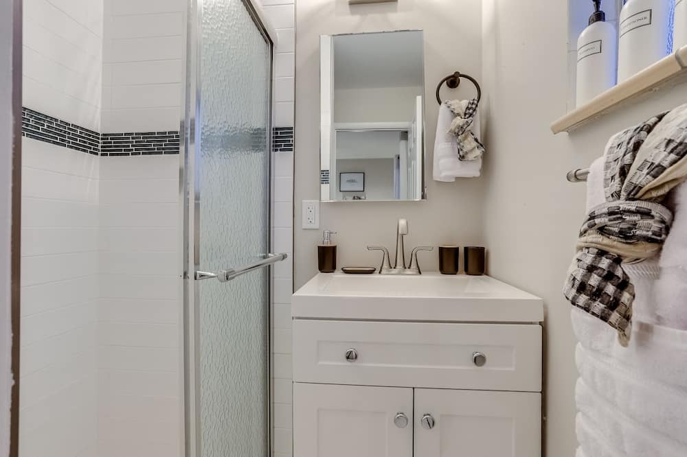 Photo of Bathroom in Alta Vista Area