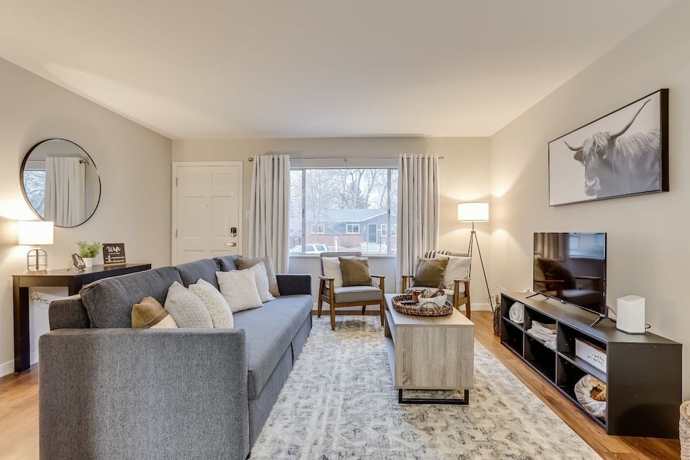 Photo of Livingroom in Alta Vista Area