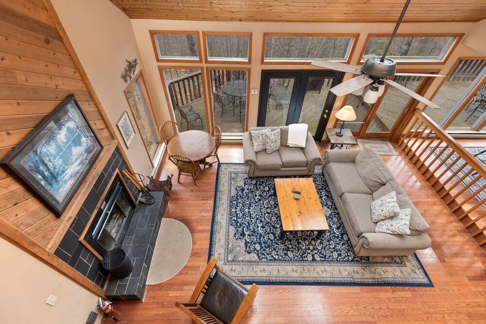 Photo of Livingroom in Pedlars Edge