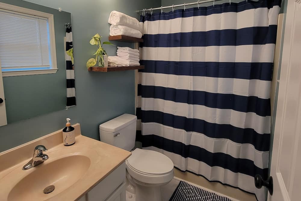 Photo of Bathroom in Shippensburg