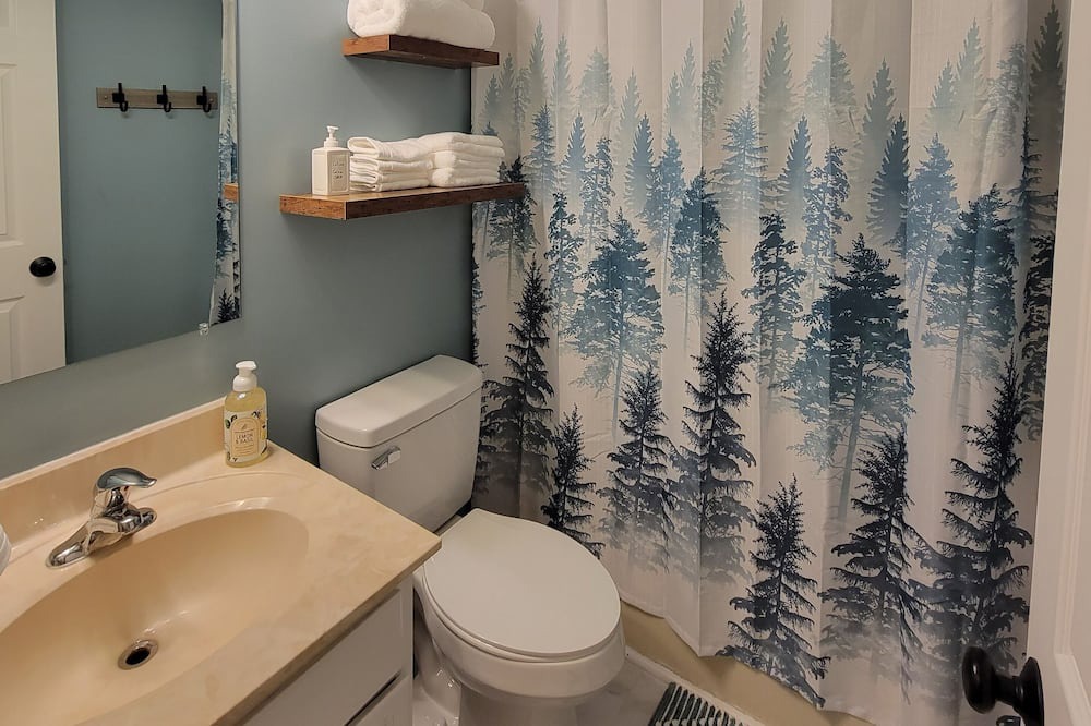 Photo of Bathroom in Shippensburg