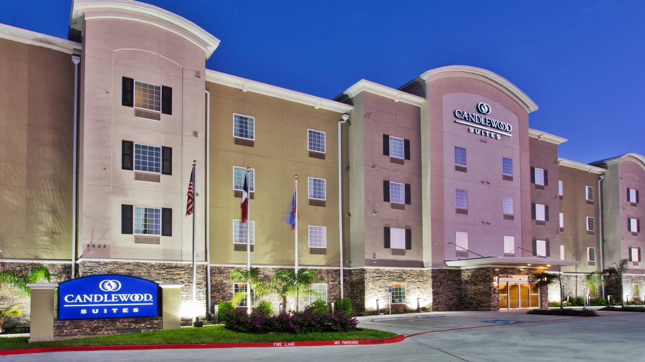 Photo of Buildings in Flour Bluff
