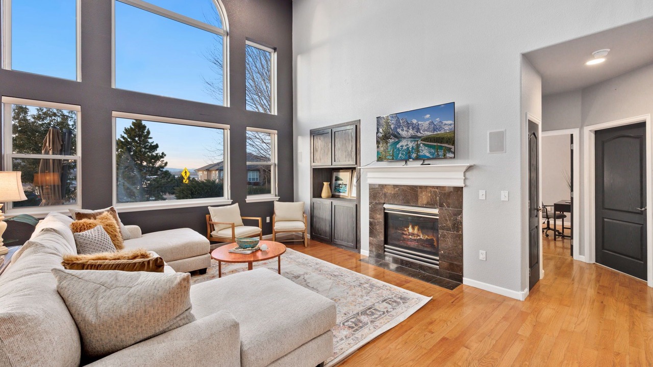 Photo of Livingroom in Loveland