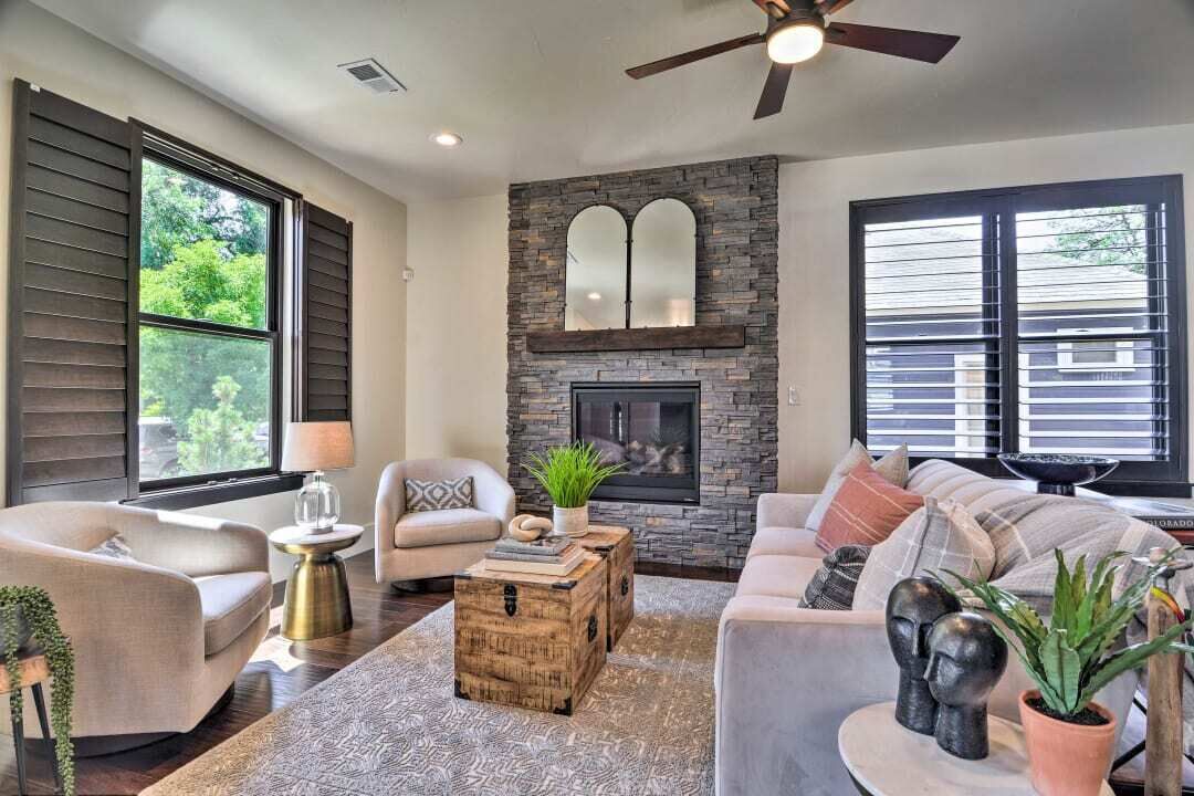 Photo of Livingroom in Martinez Park