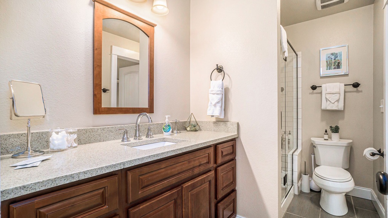 Photo of Bathroom in University Park