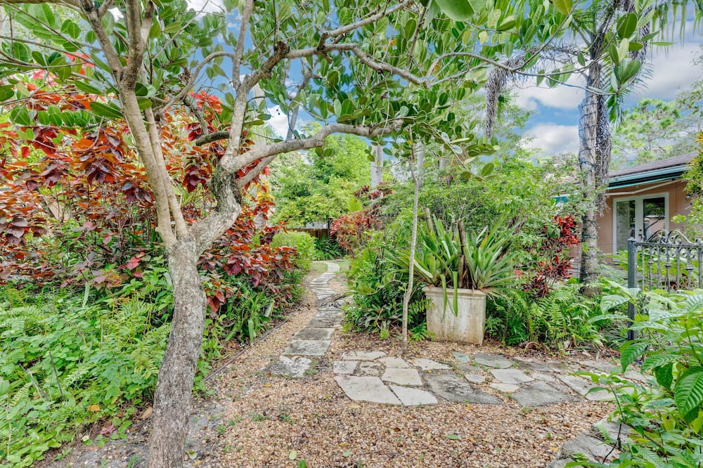 Photo of Outdoor in Riverside Park