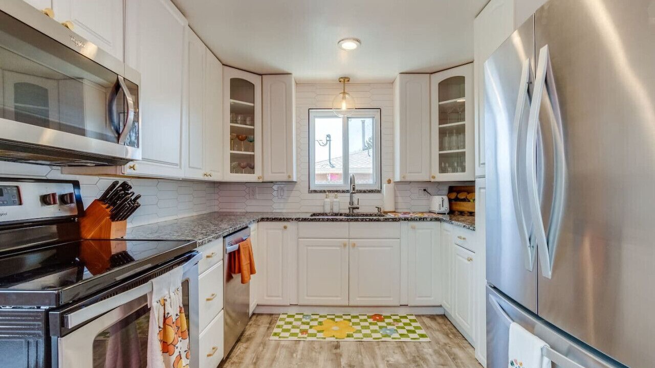 Photo of Kitchen in Arvada Plaza Area