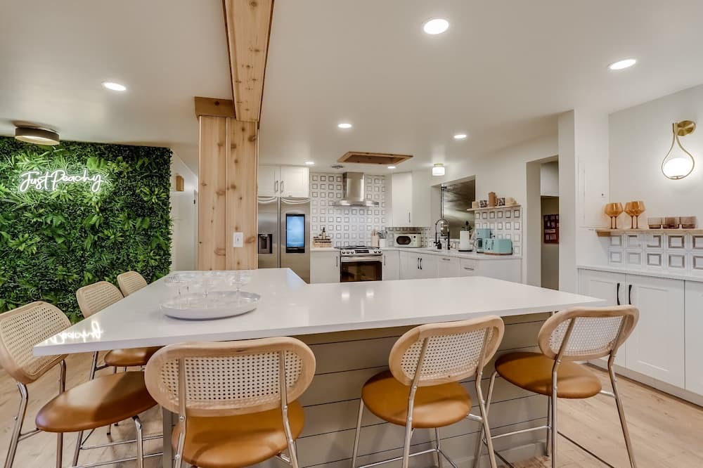 Photo of Kitchen in Barths