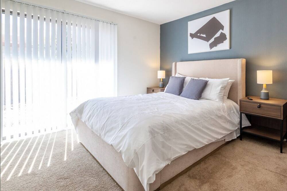 Photo of Bedroom in Northeast Heights