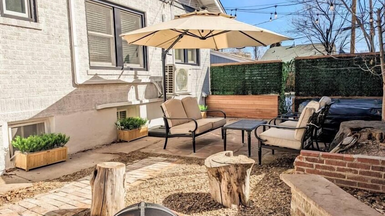 Photo of Patio Balcony in City Park