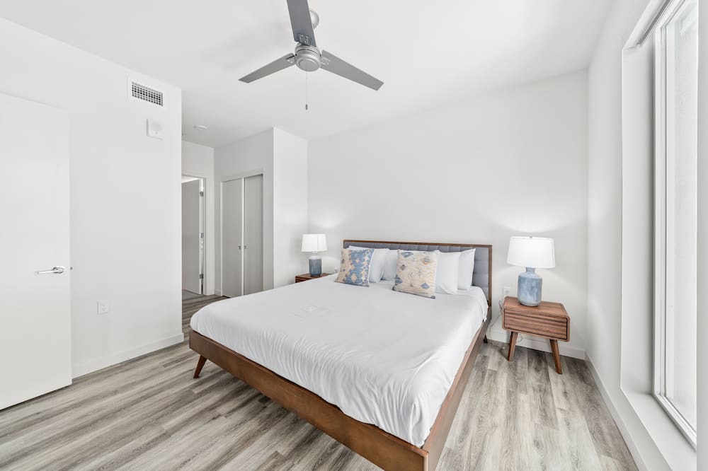 Photo of Bedroom in Silver Strand
