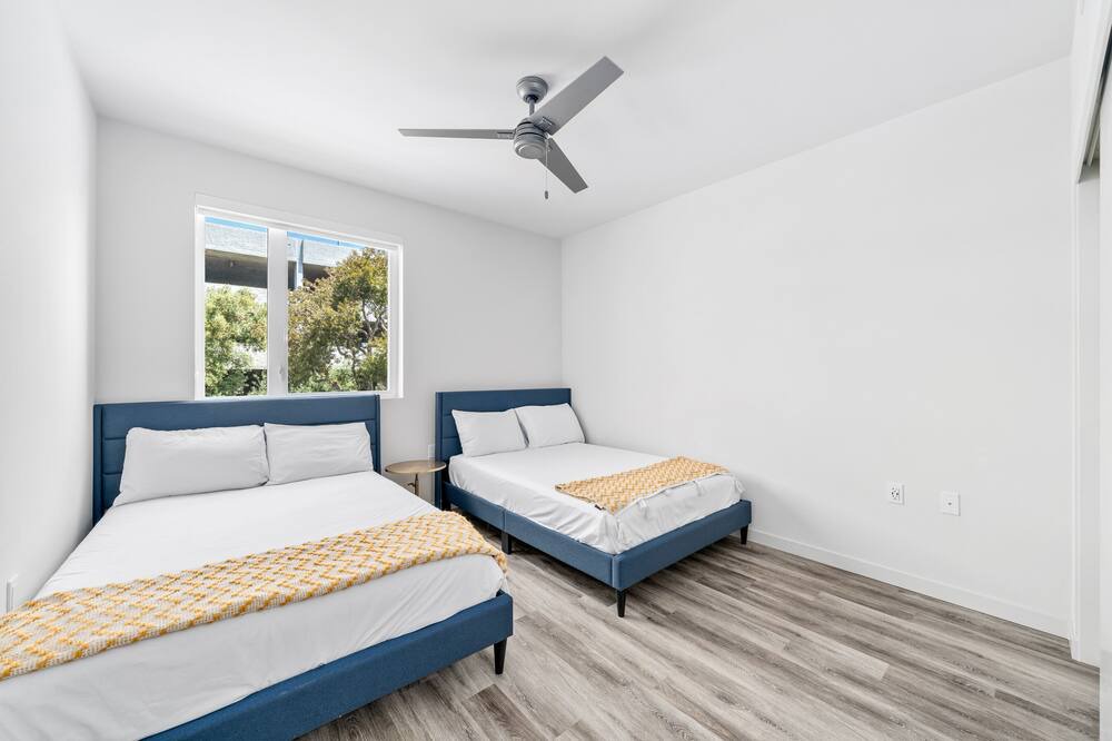 Photo of Bedroom in Silver Strand