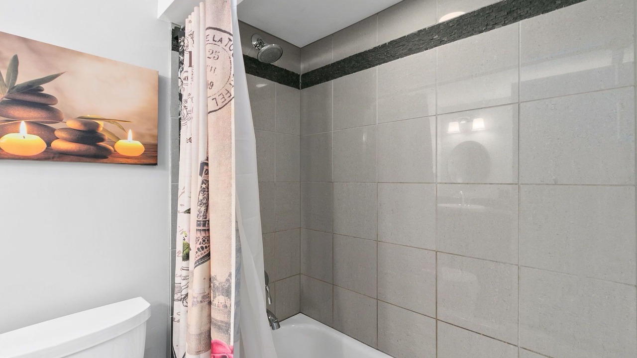 Photo of Bathroom in University Park