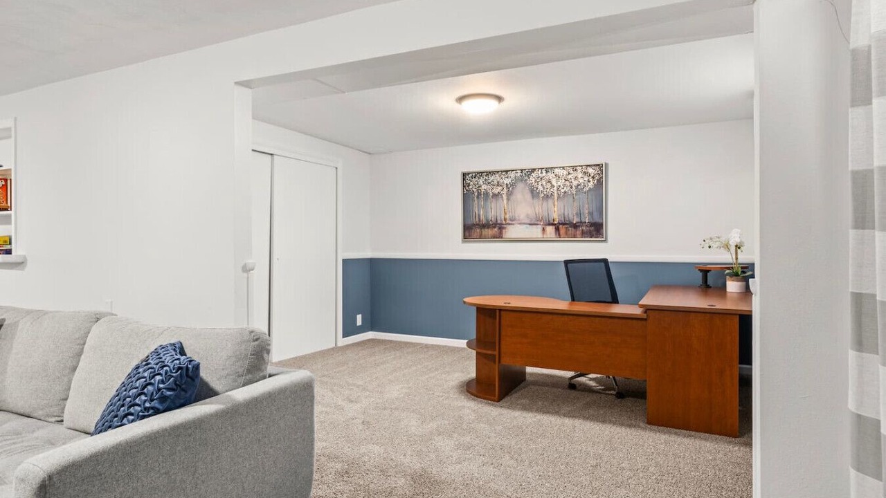 Photo of Livingroom in Littleton