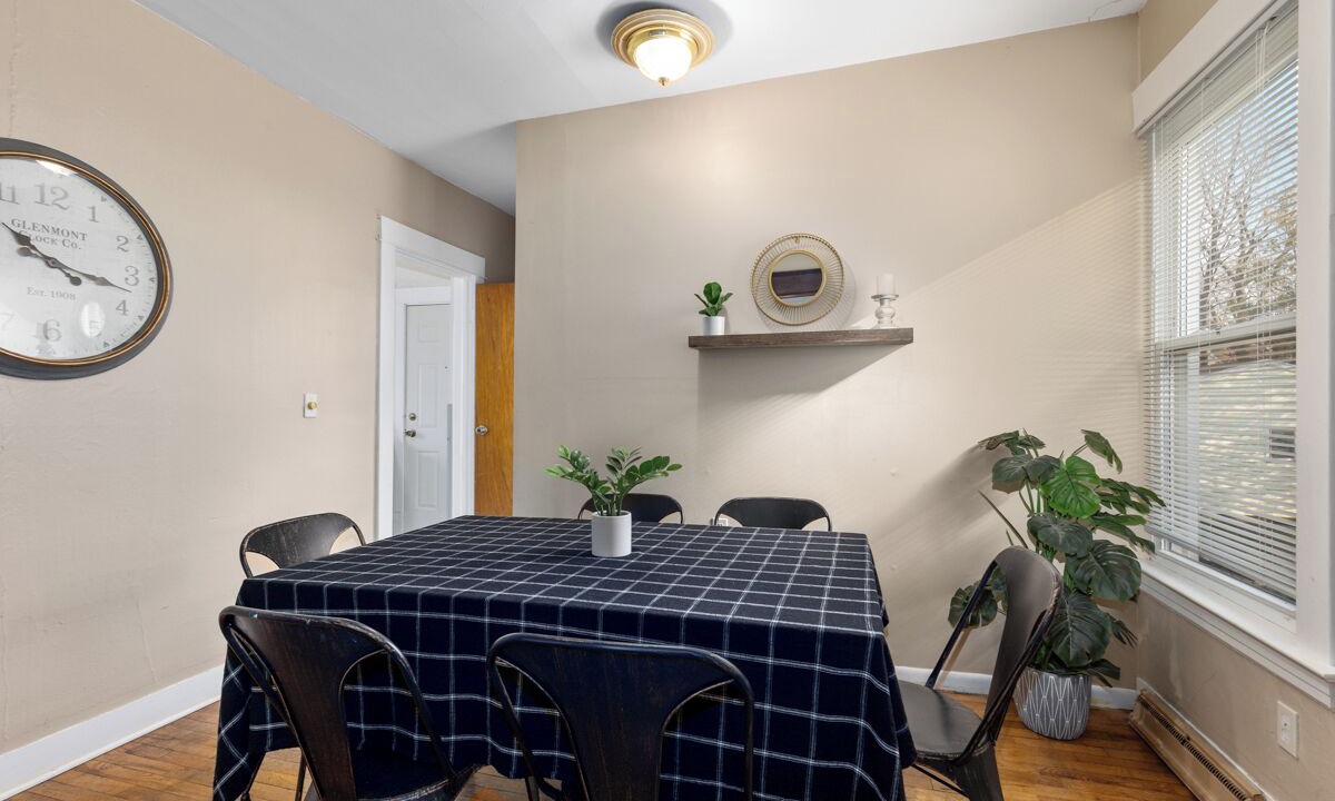 Photo of Bedroom in John Ball Park