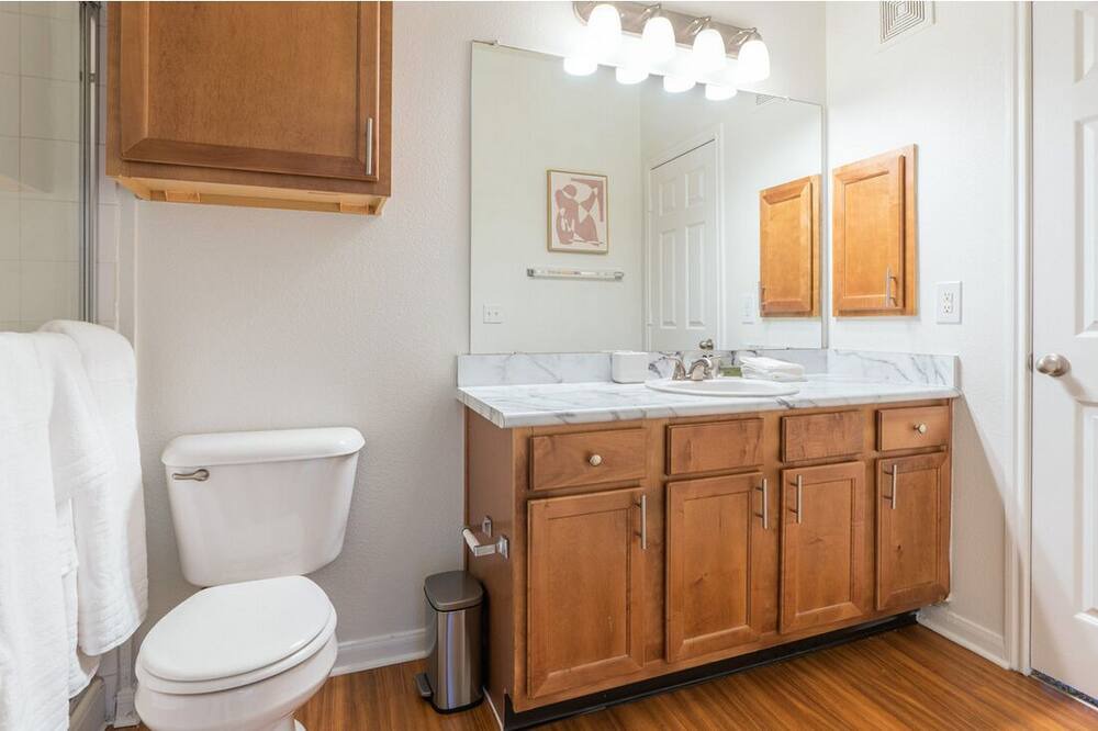 Photo of Bathroom in Aurora