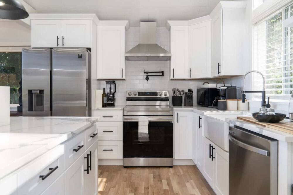 Photo of Kitchen in Picnic Point-North Lynnwood