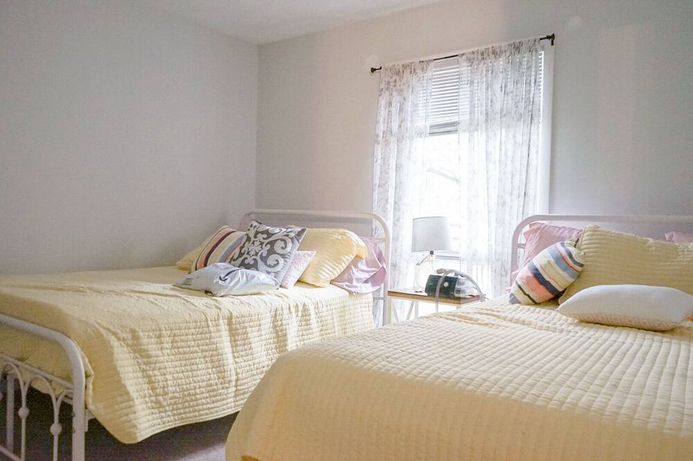 Photo of Bedroom in Burnside