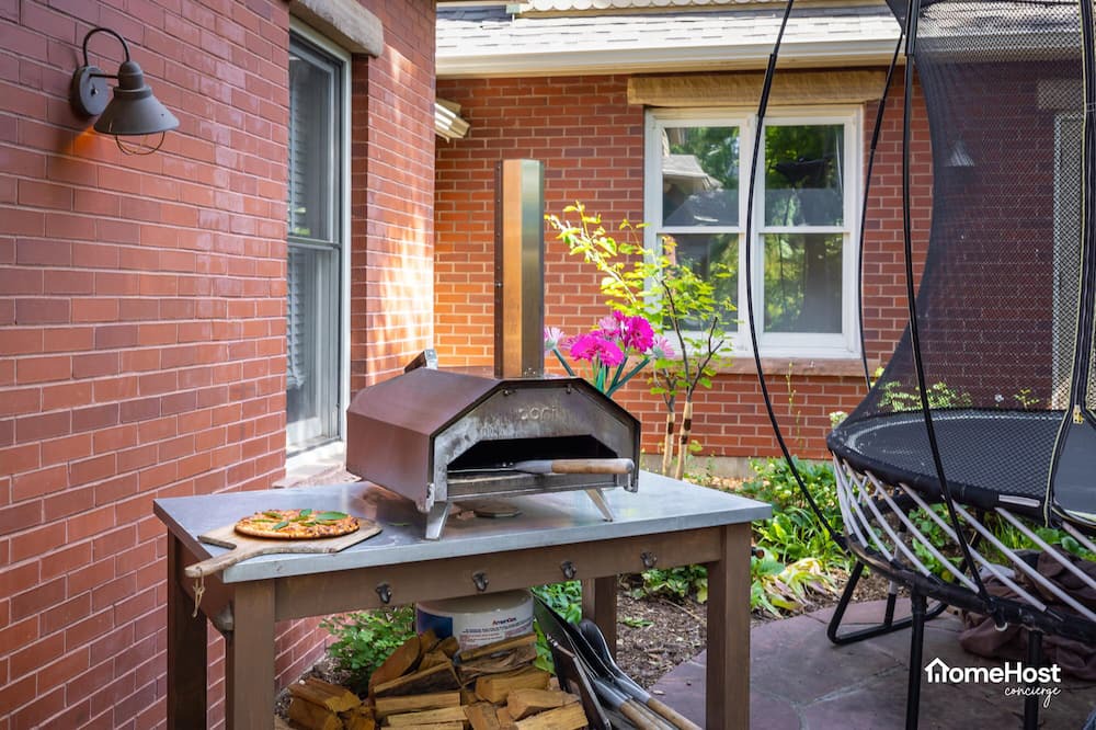 Photo of Outdoor in Mapleton Hill