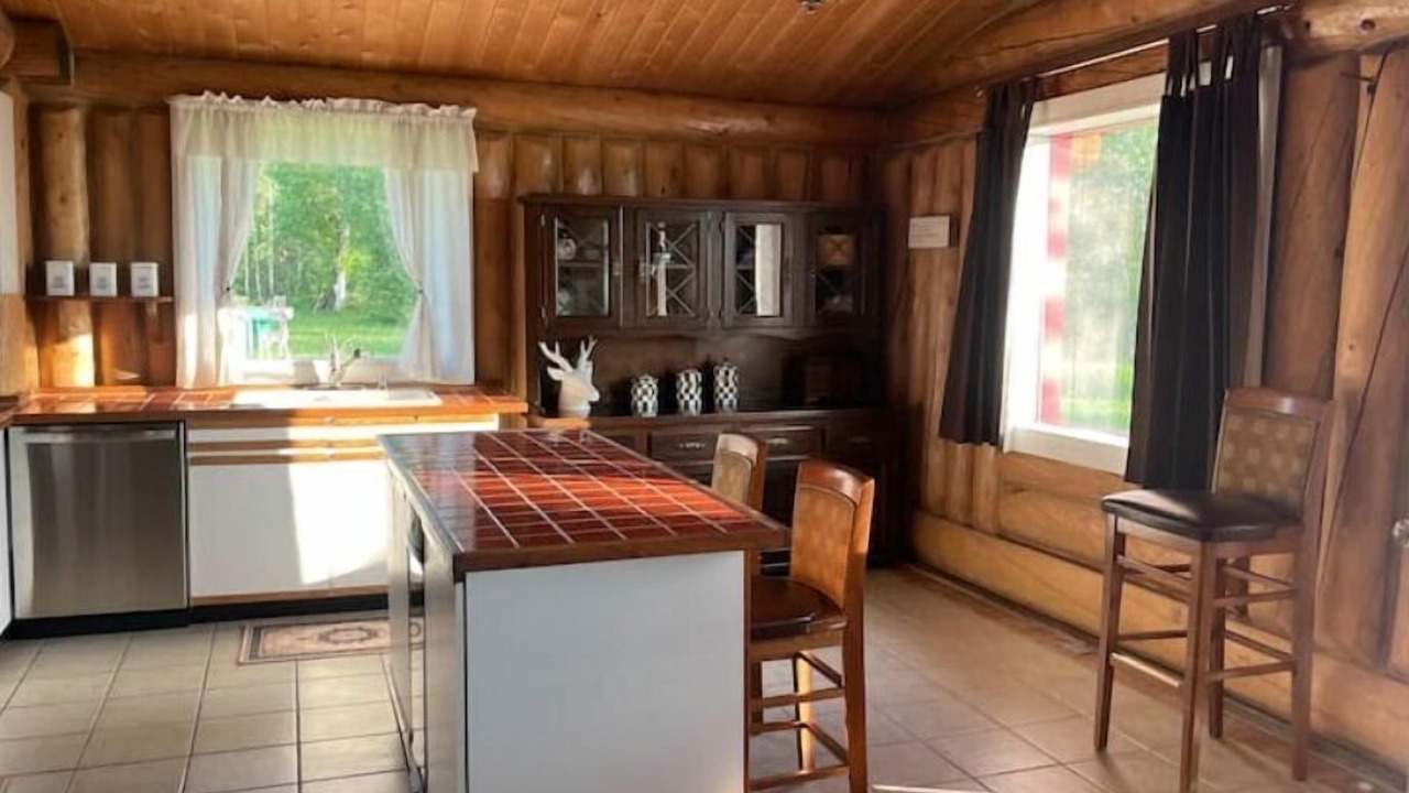 Photo of Kitchen in Delta Junction